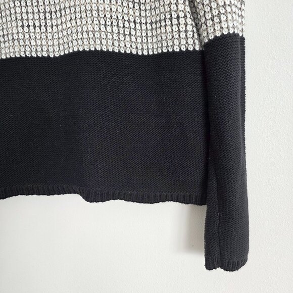 Chico's Black and White Geometric Knit Cardigan Fringe Sweater Jacket - Picture 11 of 12